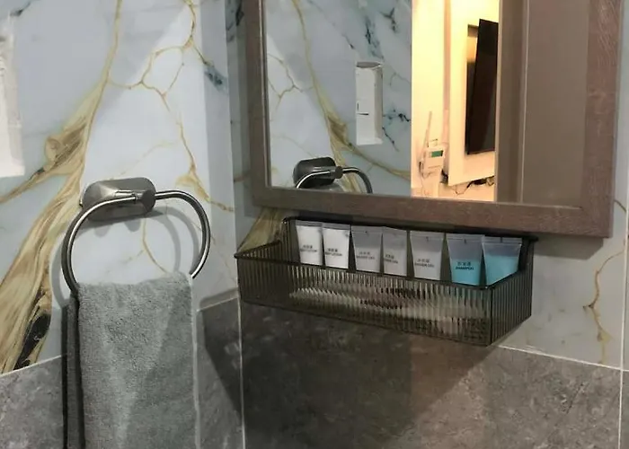 Belle Place At Royal Ocean Crest Mactan Tower A Unit 0808 With Balcony * Lapu-Lapu City